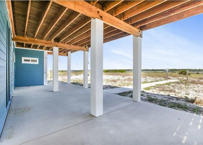 Lagoon Time Home- Elevator And Access
